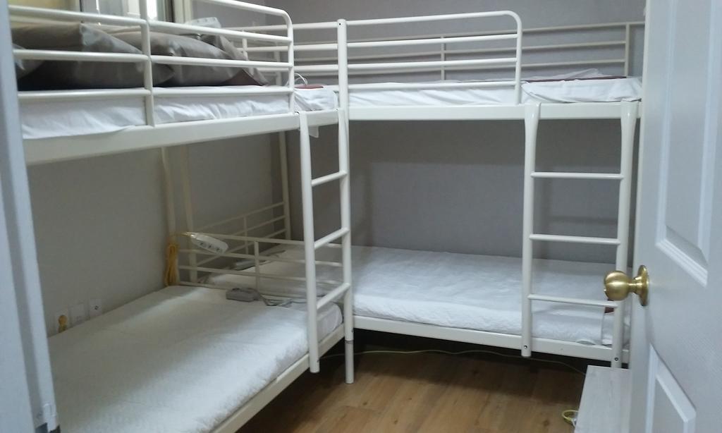 Hostel Oxbloodk Gwangju Metropolitan City Exteriér fotografie