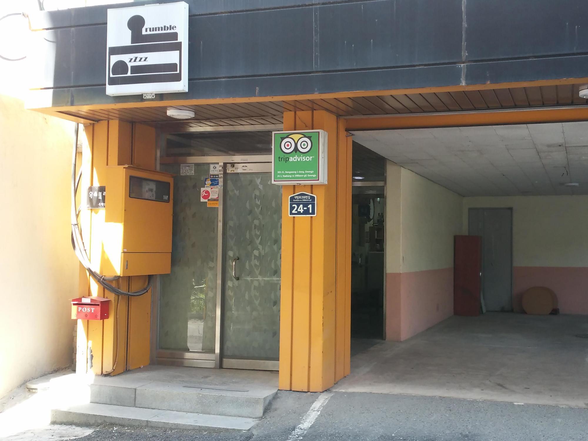 Hostel Oxbloodk Gwangju Metropolitan City Exteriér fotografie